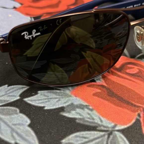 Rayban with case Amber lens and navy blue temple sides main image 5